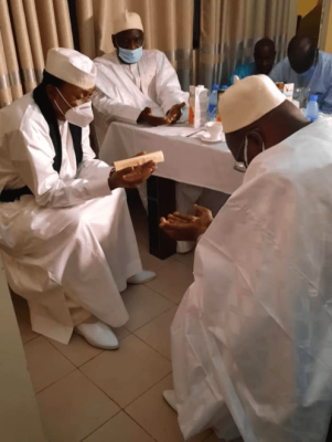 Touba: Khalifa Ababacar Sall reçu par le Khalife général des mourides
