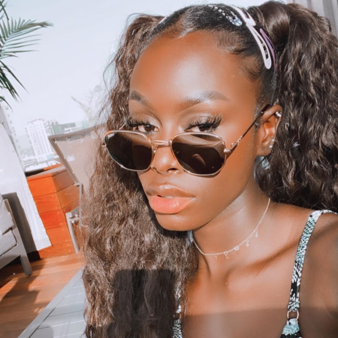 (10 Photo) - Après la sortie de Tange, Diarra Sylla publie de nouveaux clichés et fait...