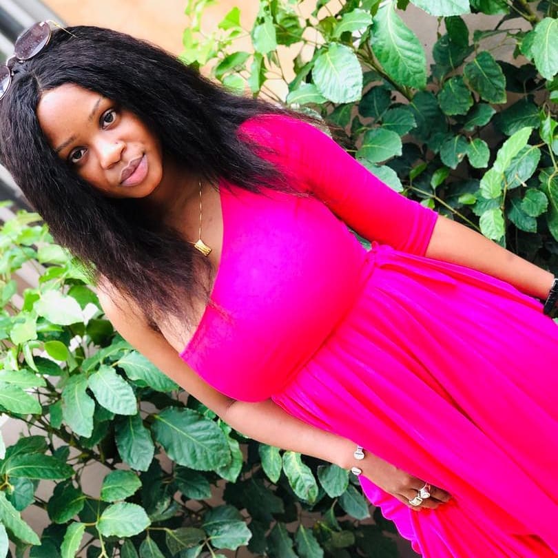 (09 Photos) Dieyna Baldé au top de sa forme après l’accouchement