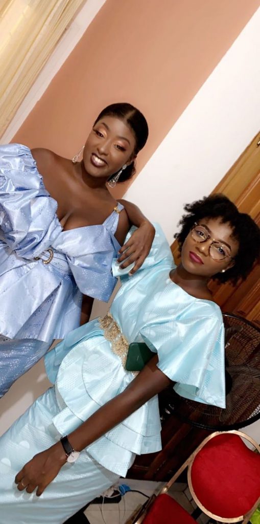 (Photos) Mami de la série « Adja » toute resplendissante au mariage de sa sœur
