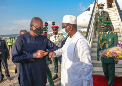 Visite d’amitié et de travail : Arrivée de Macky Sall au Nigeria ( photos)