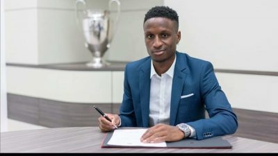 Officiel: Bouna Sarr s’engage avec le FC Bayern jusqu’en 2024