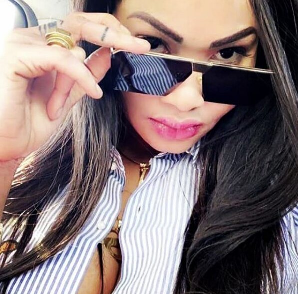 (Photos) Fraichement mariée : Soumboulou “charme” Diop Khass et parle à ses Fans « Magui si diam je vais… »