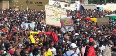 Vidéo - Forte mobilisation des guinéens de Dakar ce vendredi à la place de la Nation