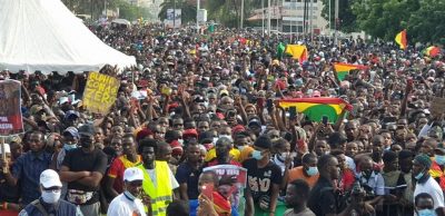 Vidéo - Forte mobilisation des guinéens de Dakar ce vendredi à la place de la Nation
