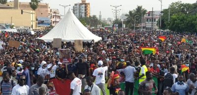 Vidéo - Forte mobilisation des guinéens de Dakar ce vendredi à la place de la Nation