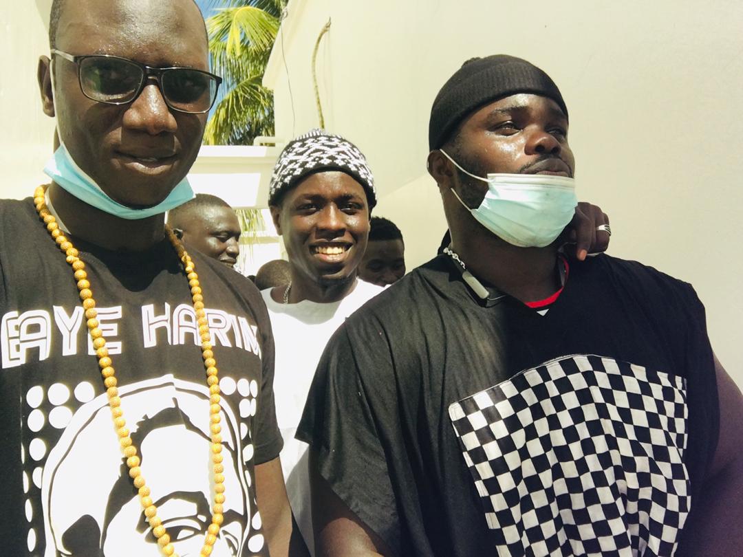 Photos – Reug Reug et Ngaka Blindé chez Serigne Abdou Karim Mbacké
