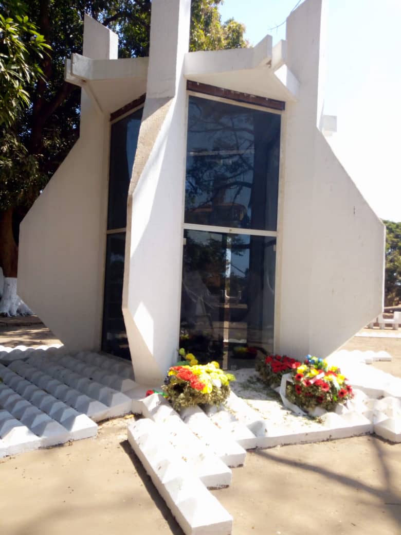 Cimetière des héros à Bissau : Embalo  annonce le transfert des restes de "Nino"