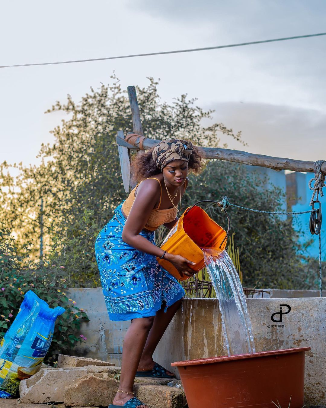 (10 Photos) - Cathy de la série Virginie dévoile une silhouette de rêve en shooting
