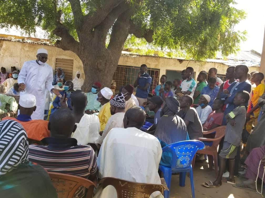 Tivaouane : Khalifa Sall chez Serigne Mbaye Abdou…(photos)