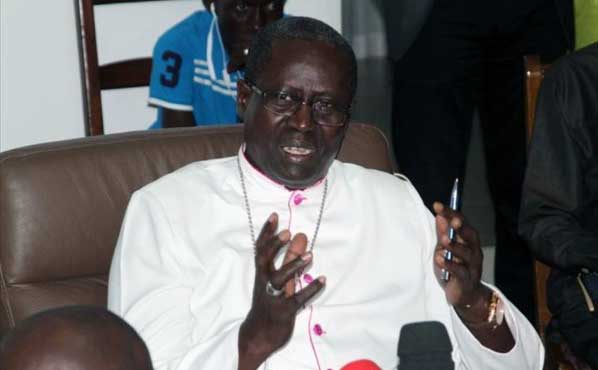 Un « faux compte » de l’archevêque installe un malaise au sein de l'Eglise