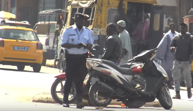 Tracasseries policières : les chauffeurs de transport annoncent une grève