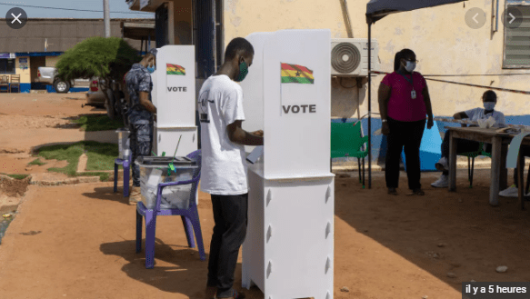 Présidentielle au Ghana : un vote anticipé dans le calme
