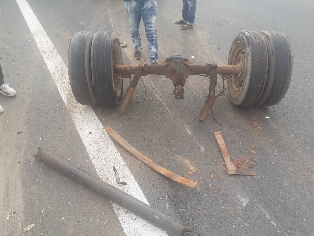 Urgent : Un car Ndiaga Ndiaye se renverse sur l’autoroute Ila Touba
