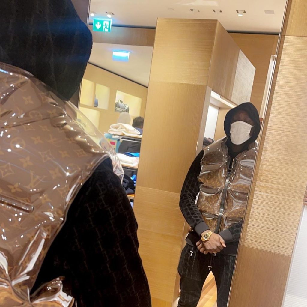 (05 Photos) Mbaye Diagne en toute complicité avec sa petite famille