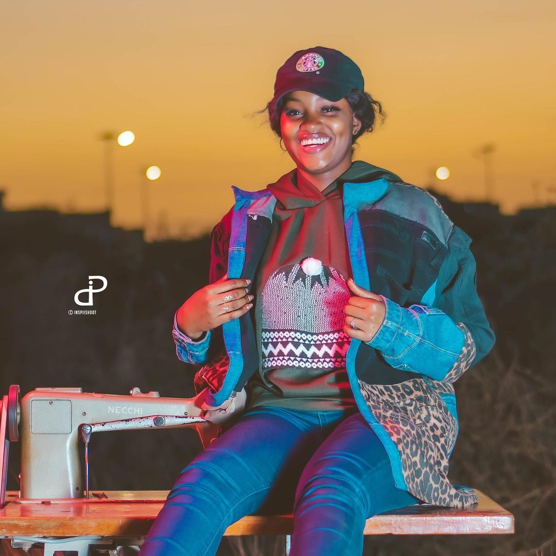 Photos - Cathy Série Virginie s’offre un petit shooting