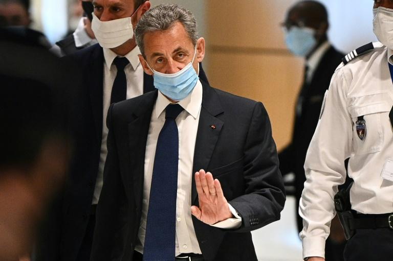 Affaire des "écoutes" : Le Président Sarkozy condamné à 3 ans de prison dont un an