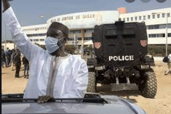 Libéré : Sonko a-t-il raté le coche depuis le bureau du juge !