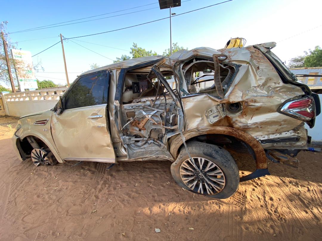 (Photos + Vidéo) - Matam : deux morts dans un grave accident de la voiture de Prince Mbacké