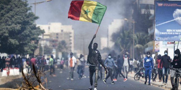 Brûler le Sénégal au nom de la démocratie : Et après !?