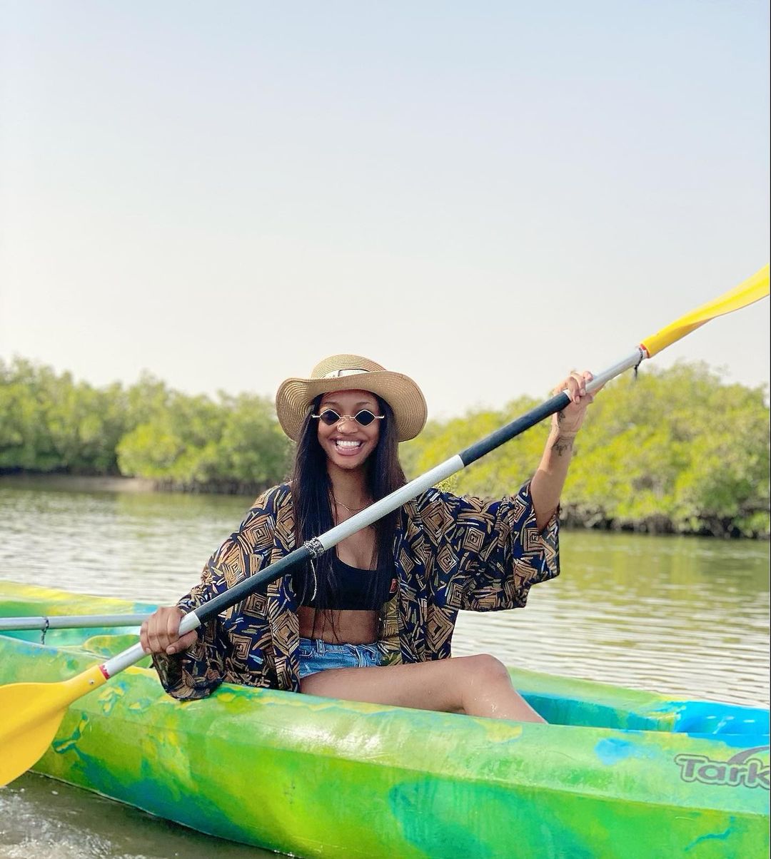 Photos – Fatel de la série Virginie, l'actrice qui fait fantasmer la toile