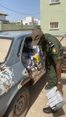 Opération "coup de poing" de la Douane: De faux médicaments, du chanvre indien, des cargaisons de sachets plastiques et de l’engrais saisis.