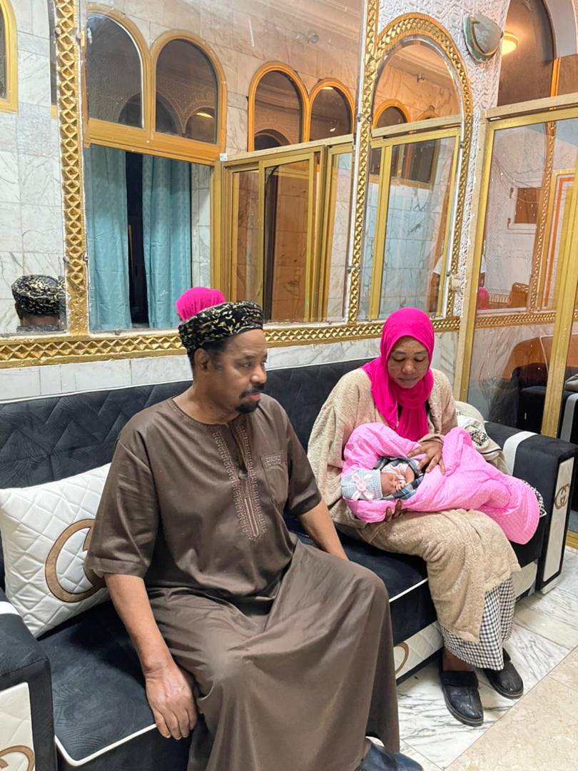 (10 photos) : Ahmed K. Niass baptise sa fille du nom de sa défunte épouse, Khady Sarr
