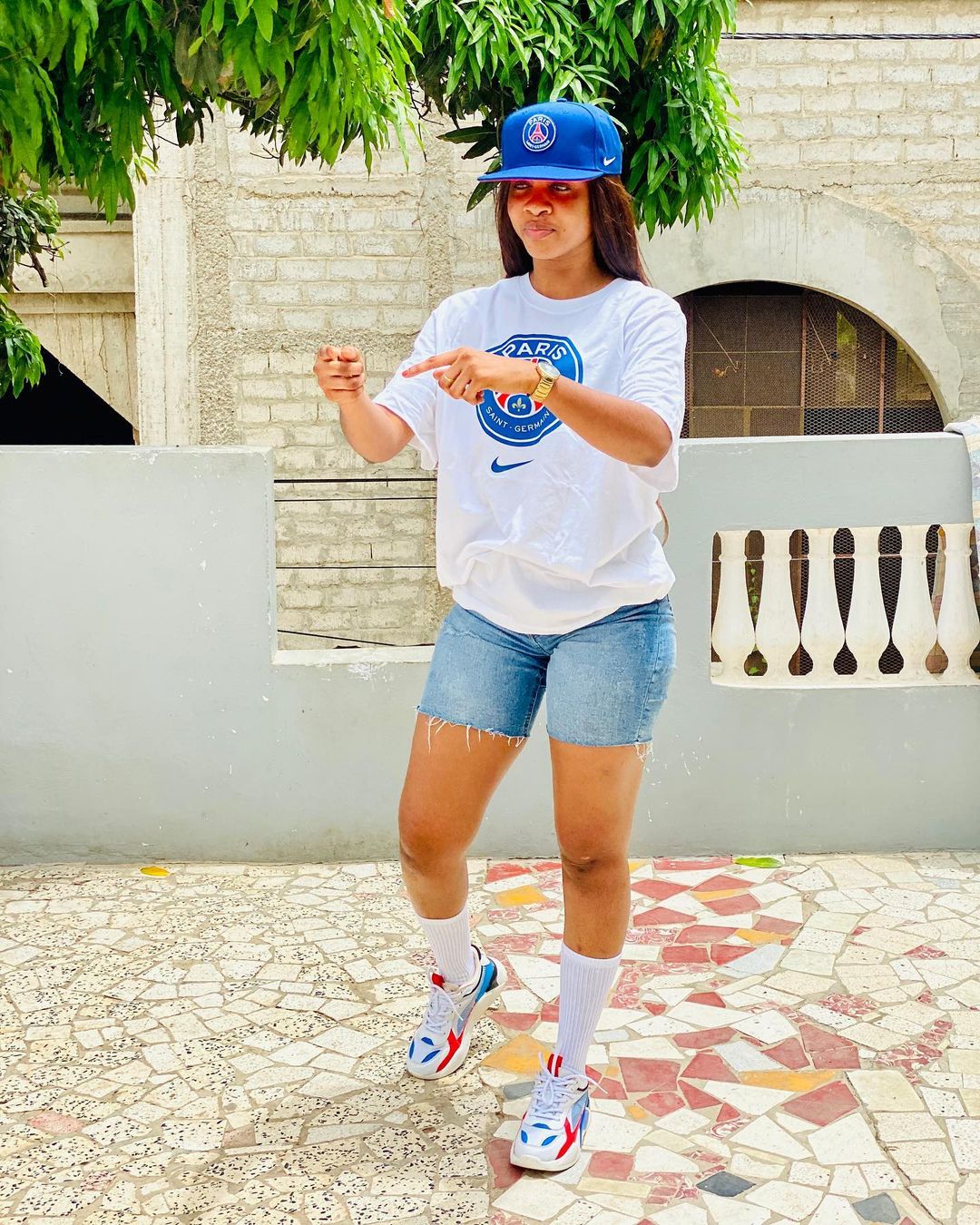 (10 Photos) Fatima Sylla de la 2stv se dévoile en mode Swagg Girl