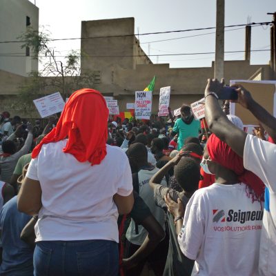 Anarchie à Keur Massar : Des populations battent le macadam et "fusillent" le maire !