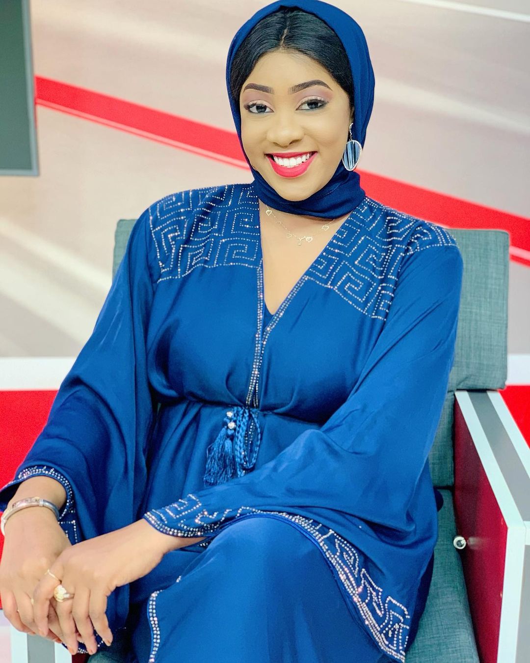 (17 Photos) - Marième Diallo de la Sentv sublime en mode Jalabi