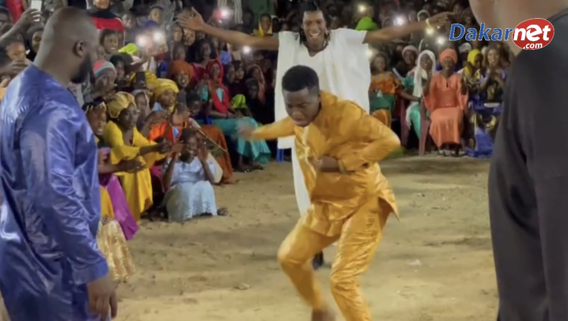 Vidéo-Exclusive Sidy Diop met le feu au baptême de Boucher Kethieup “ Une nouvelle danse” ak lou bess