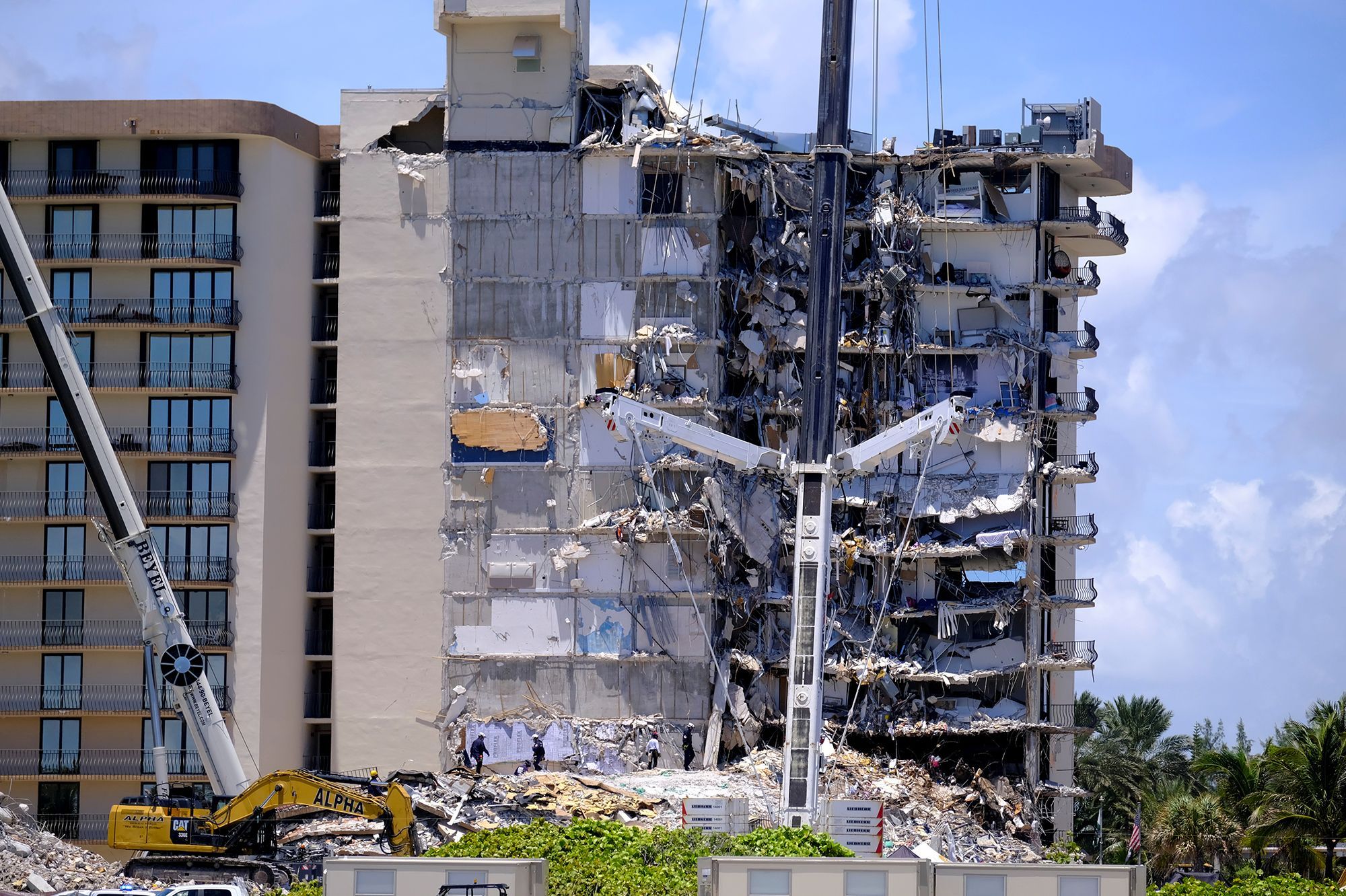 Immeuble effondré en Floride : Le bilan s'alourdit