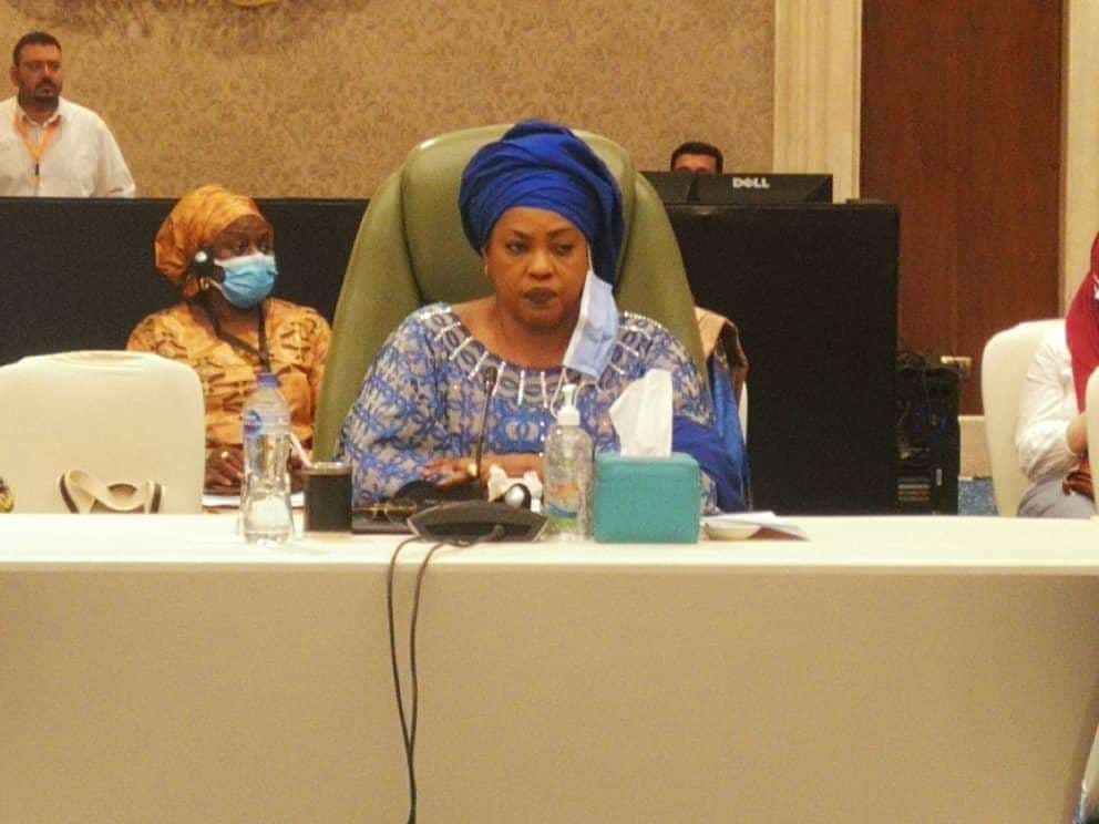 Conférence de l’OCI en Egypte : La Ministre Ndèye Saly Diop Dieng fait un brillant plaidoyer sur l’automatisation des femmes