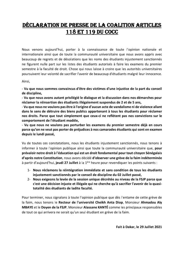 Ucad : Les 45 étudiants exclus observent une grève de la faim devant le rectorat