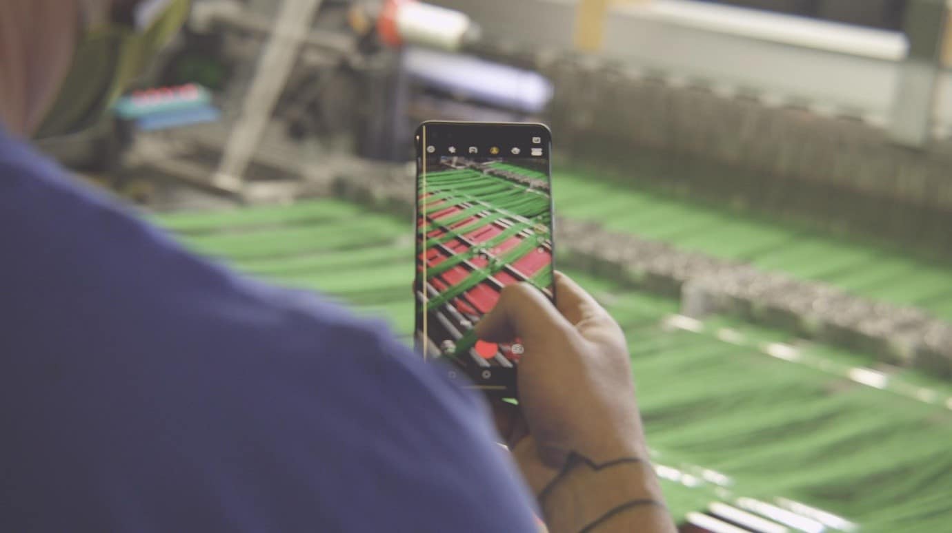 Le PHANTOM X réimagine le design du Smartphone du futur : Un design extraordinaire avec de l'élégance et de la classe