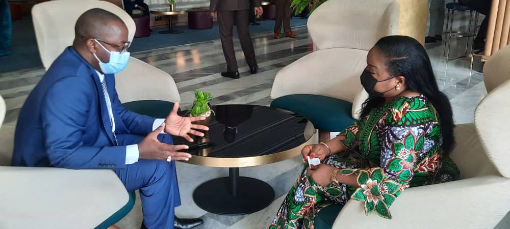 Diplomatie postale : Le Ministre Yankhoba Diatara en mission à Abidjan pour repositionner le Sénégal