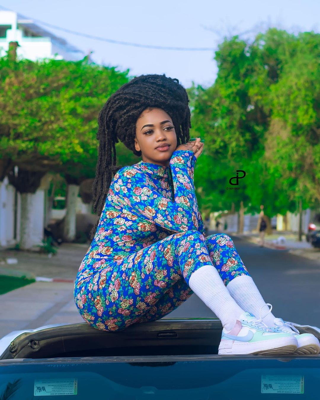 06 Photos : Fatel Sow se met en « rastas » et surprend ses followers