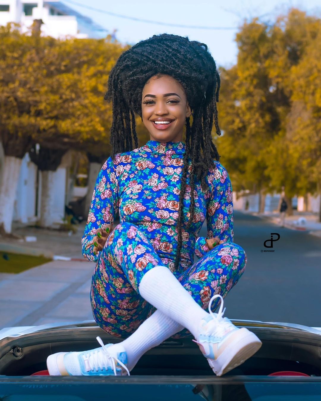 06 Photos : Fatel Sow se met en « rastas » et surprend ses followers