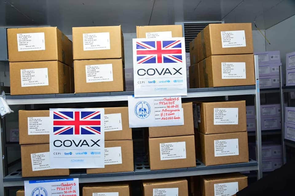 Covid-19 : Le Sénégal réceptionne les 140.160 doses de vaccins Astrazeneca (6 photos)