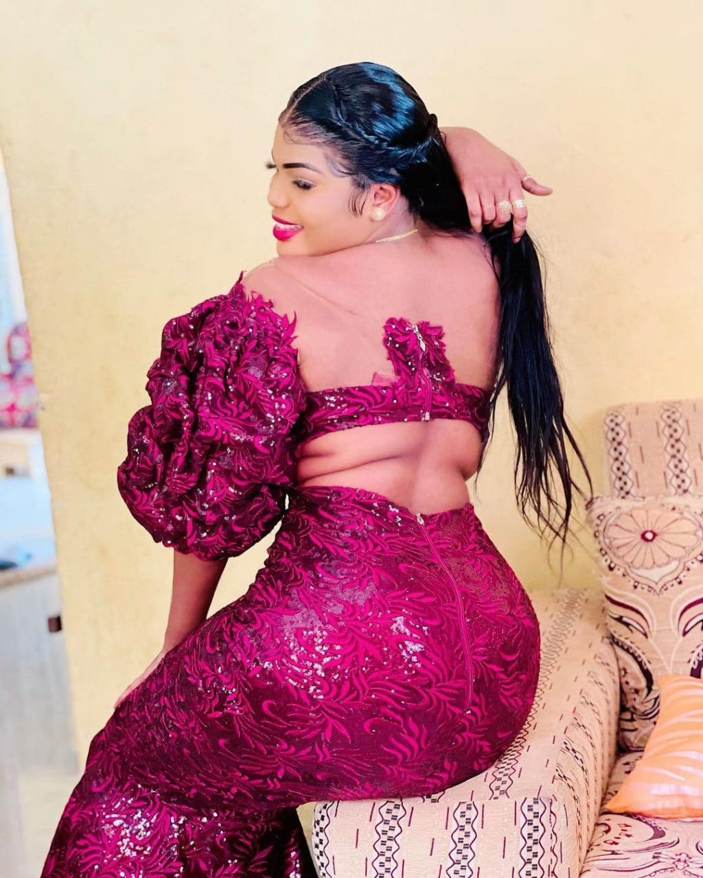 (Photos) L’actrice Big Maman « terrorise » ses followers avec ses formes très...