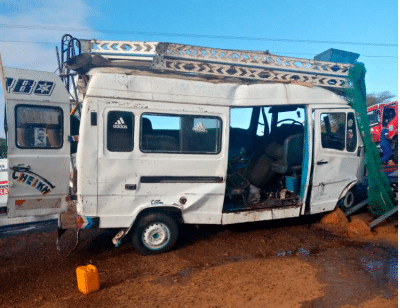 (Photos) Podor: 14 morts dans une collision entre un minibus et un car "Ndiaga Ndiaye"