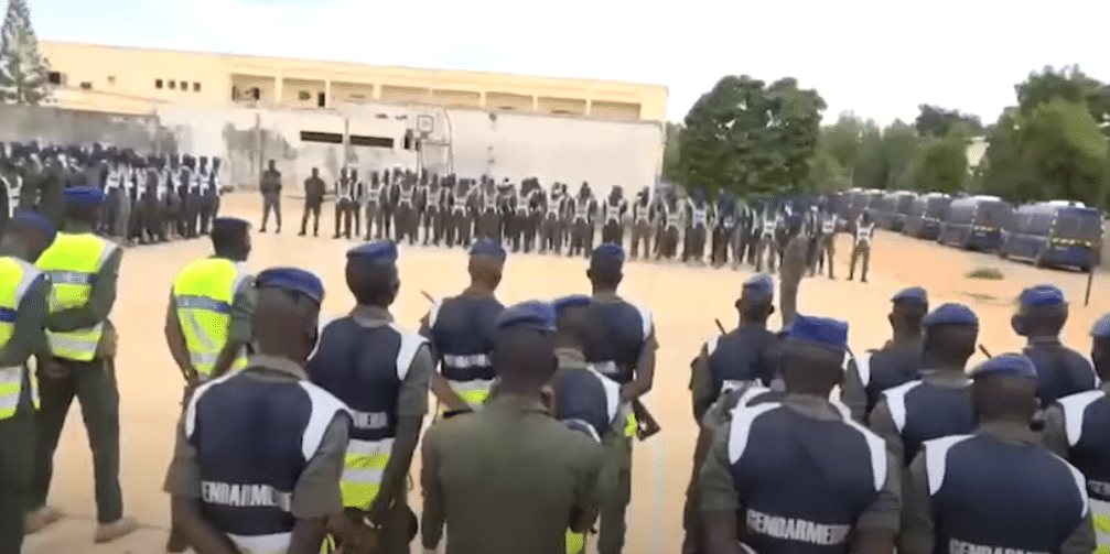 Vidéo-Revivez le travail titanesque effectué par la Gendarmerie à Keur Massar et Tivaouane Peulh