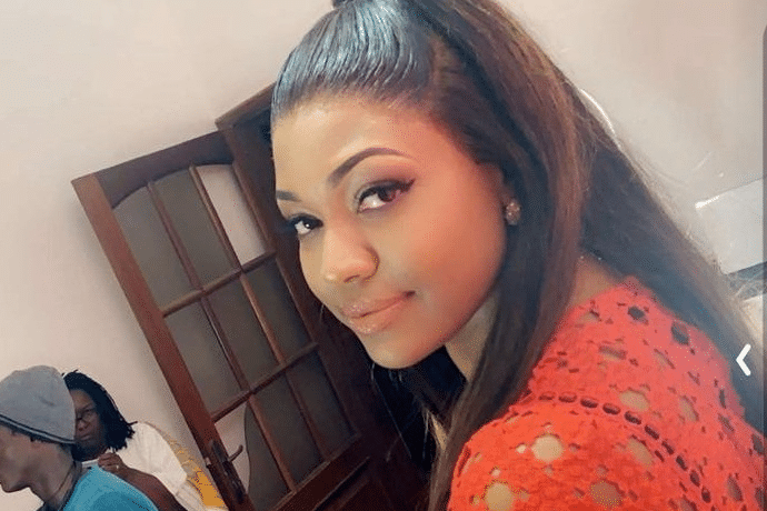 Photos-Après Aïda Samb et Poté, Ya Awa Diéye se « pend » de fort belle manière ?