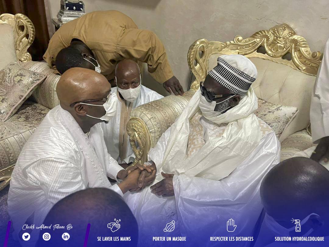 (Photos) Cheikh Ahmed Tidiane Ba dit Messi à Touba chez S. Mountakha et S. Abdou Karim Mbacké