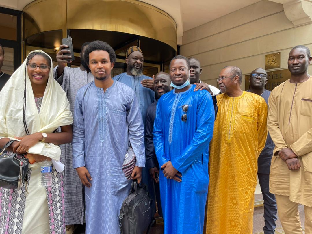 En séjour en France : Serigne Abdou Mbacké reçoit une délégation des responsables Pastef de la diaspora