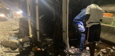 Yoff : Camion se renverse sur la route de l'aéroport