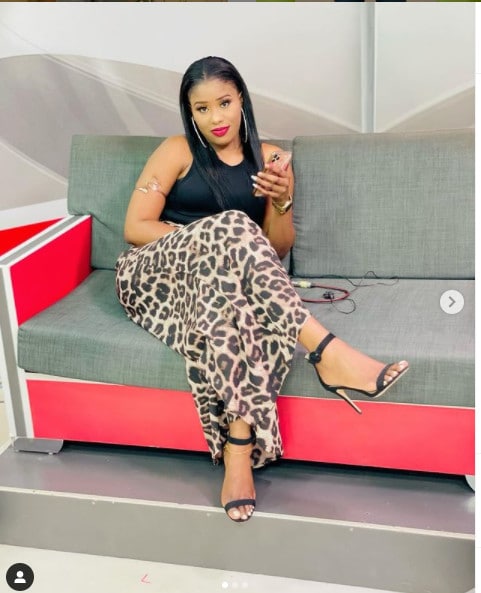 (Photos) L’actrice Julie de la série « Infidèles » déchire la toile avec des clichés sulfureux 