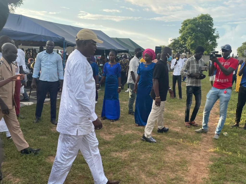 Photos-Diarrère : Thérèse Faye assiste à la finale de la coupe du maire et inaugure le stade municipal