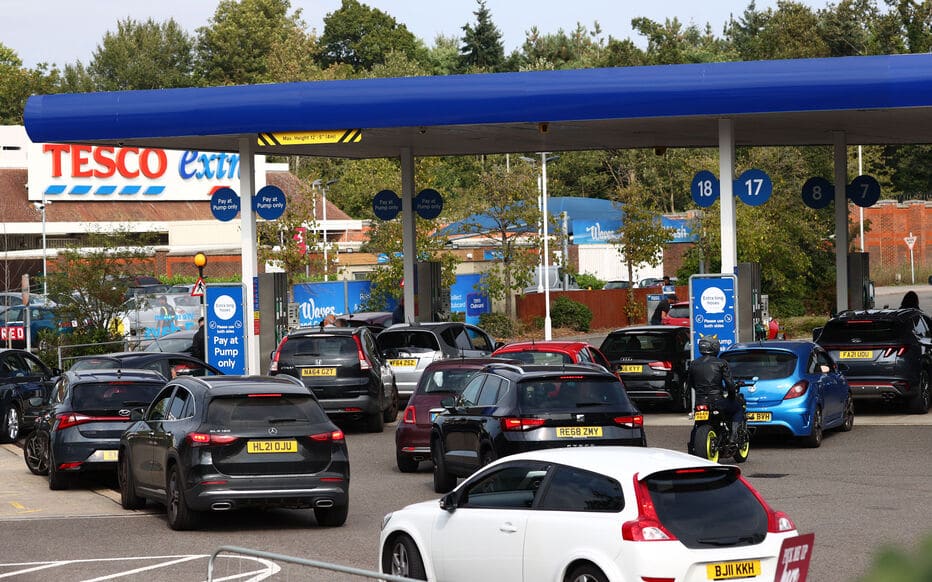 Pénurie d'essence au Royaume-Uni: L'impact du Brexit commence à se faire sentir