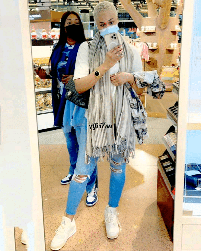 L’animatrice Ndeye Astou Sall toujours aussi ravissante (Photos)